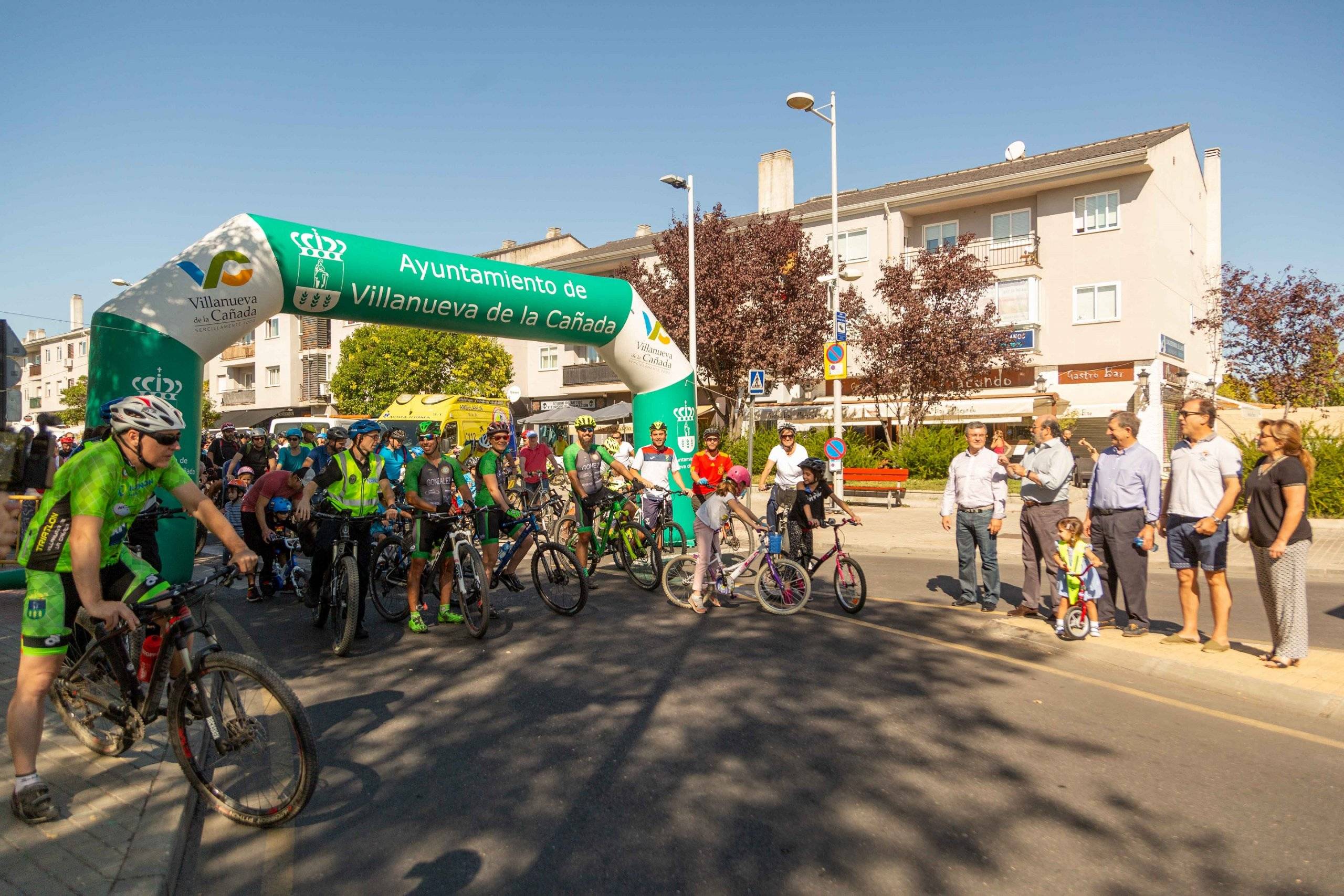 Momento de la salida de la Fiesta de la Bicicleta