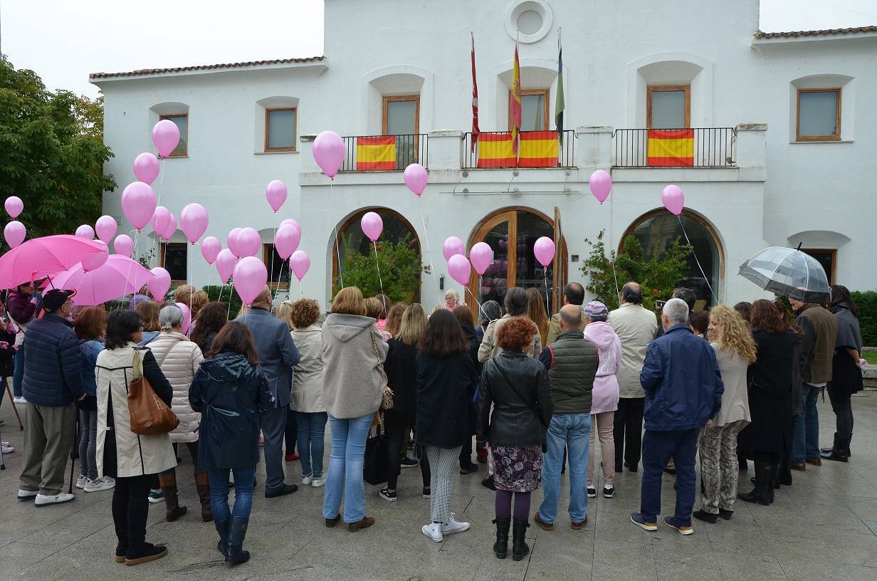 Imagen del acto en la plaza de España