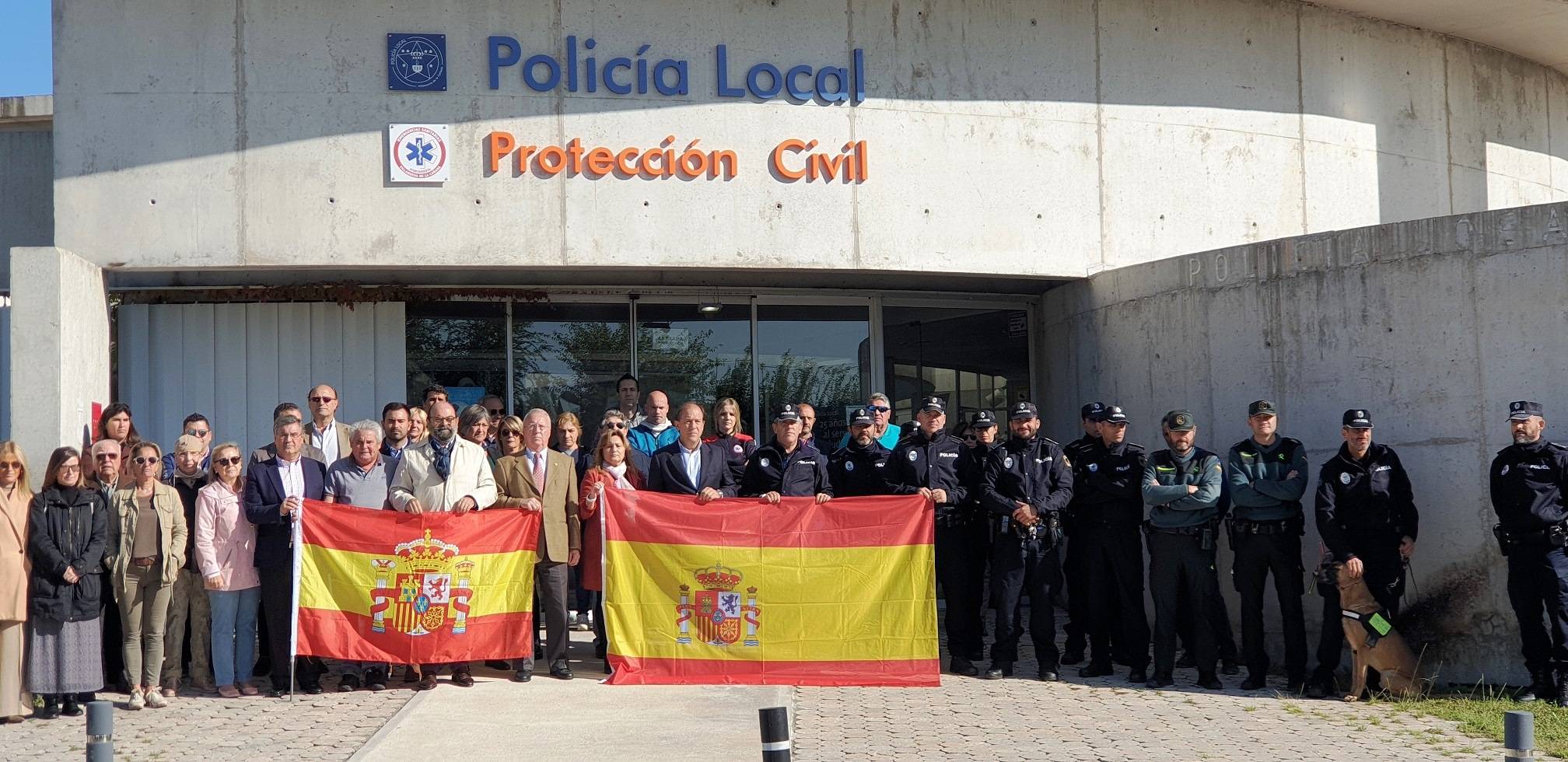 Concentración de apoyo a los policías destinados en Cataluña