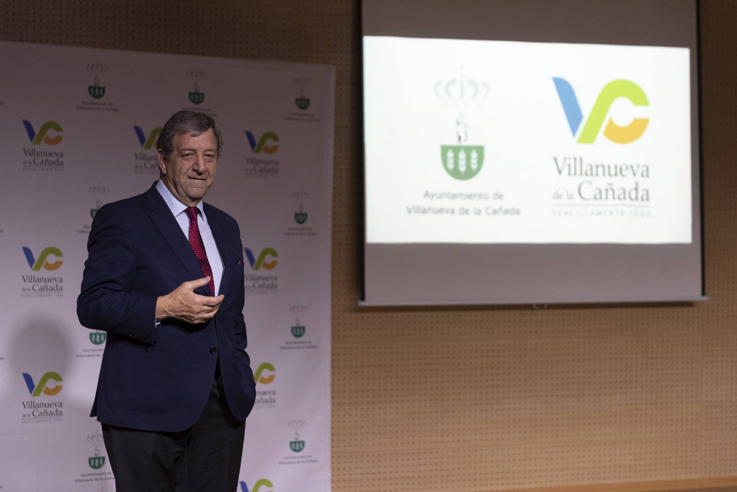 El alcalde, Luis Partida, durante su intervención.