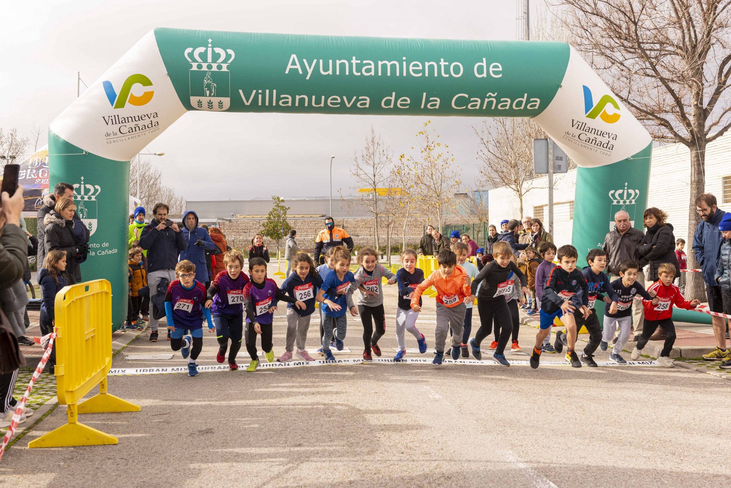 Imagen del inicio de una de las carreras solidarias.