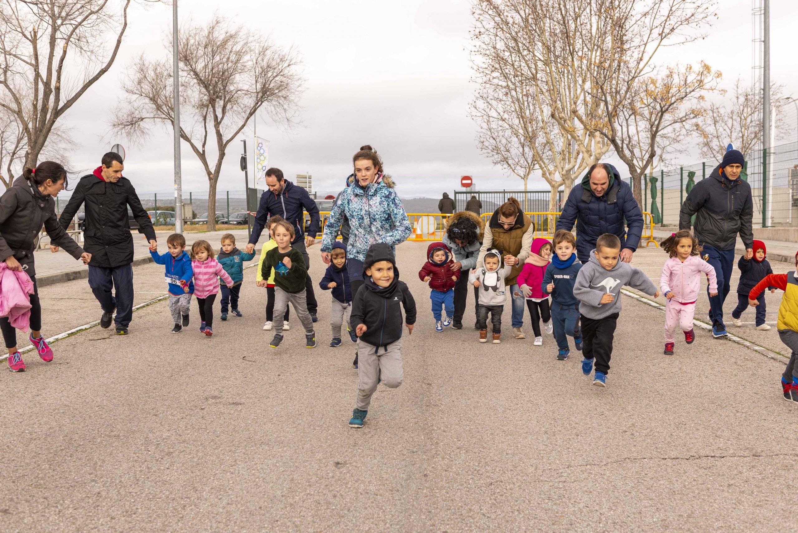 Imagen del inicio de una de las carreras solidarias.