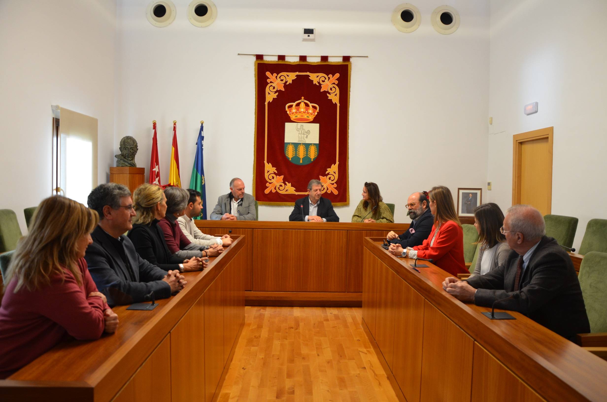 El acto ha tenido lugar en el Salón de Plenos del Ayuntamiento.