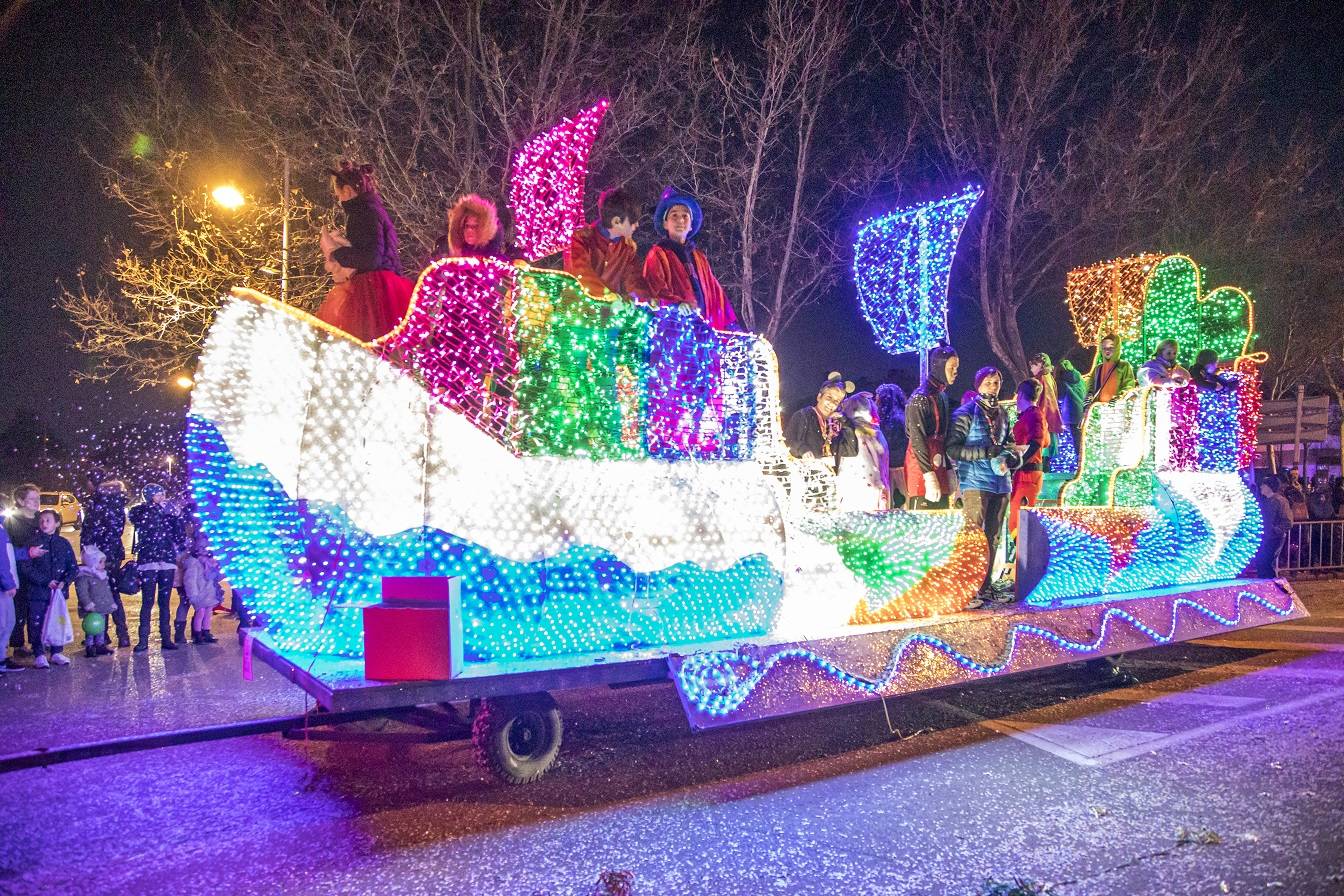 Desfile de carrozas.