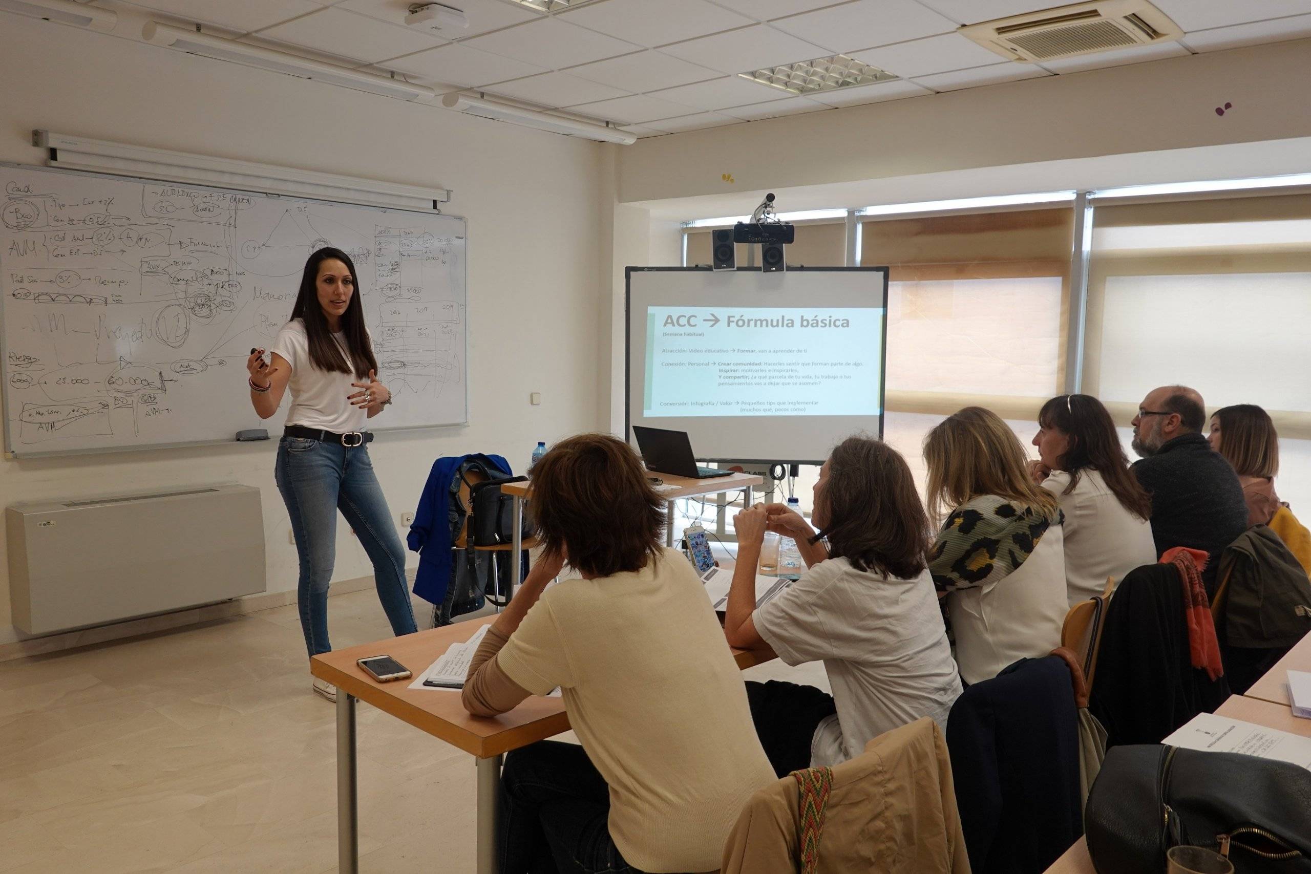 Charla programada en el XV Jornadas del Emprendedor y la Empresa.