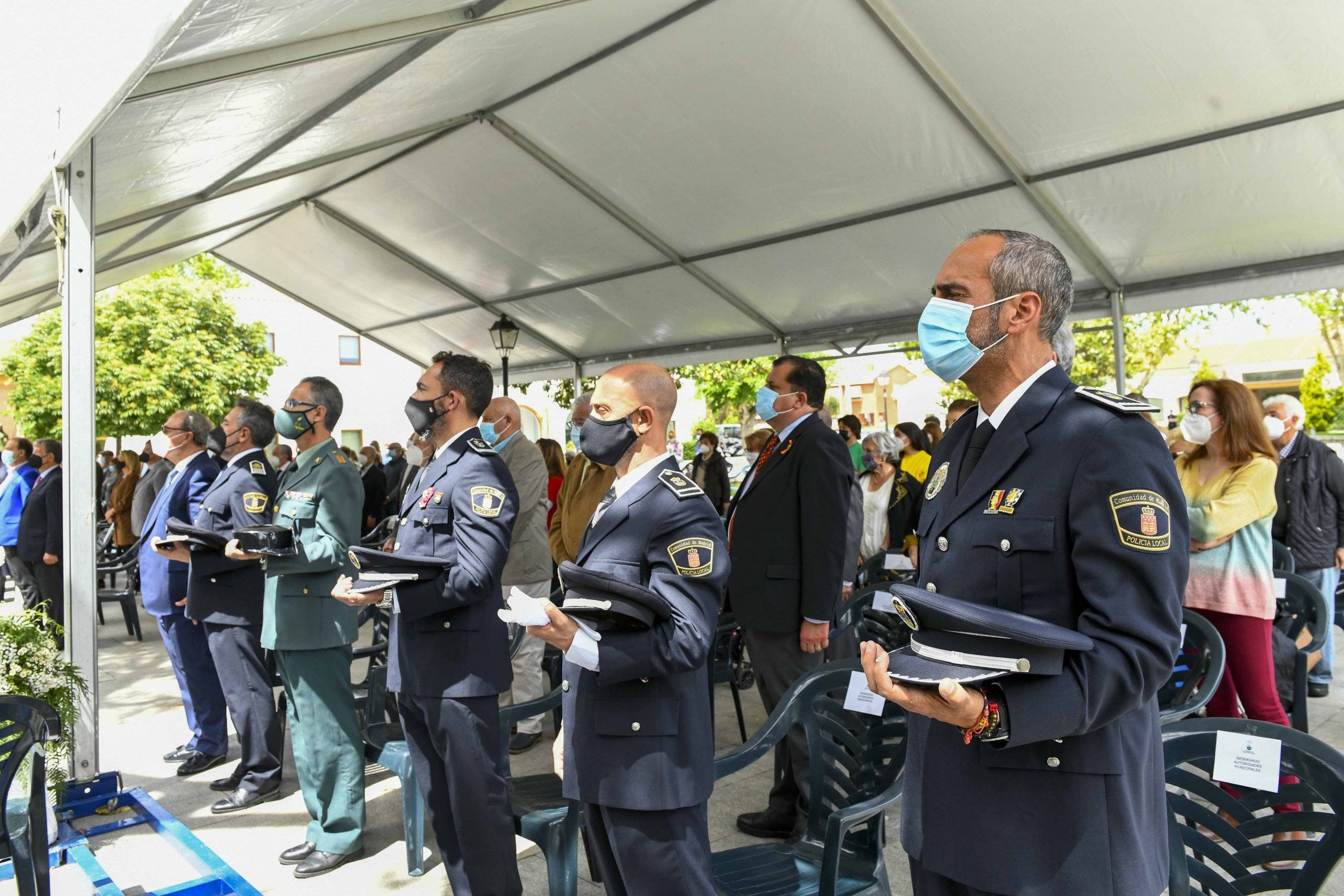 Representación de Policía Local, Guardia Civil y Juzgado de Paz.