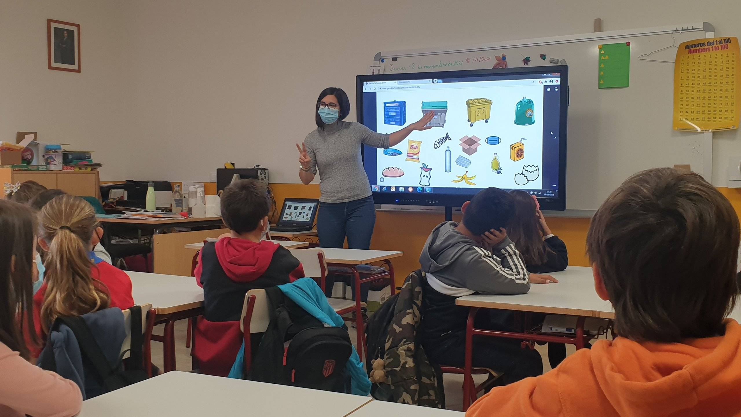 Alumnos del colegio Padre Garralda durante el taller.