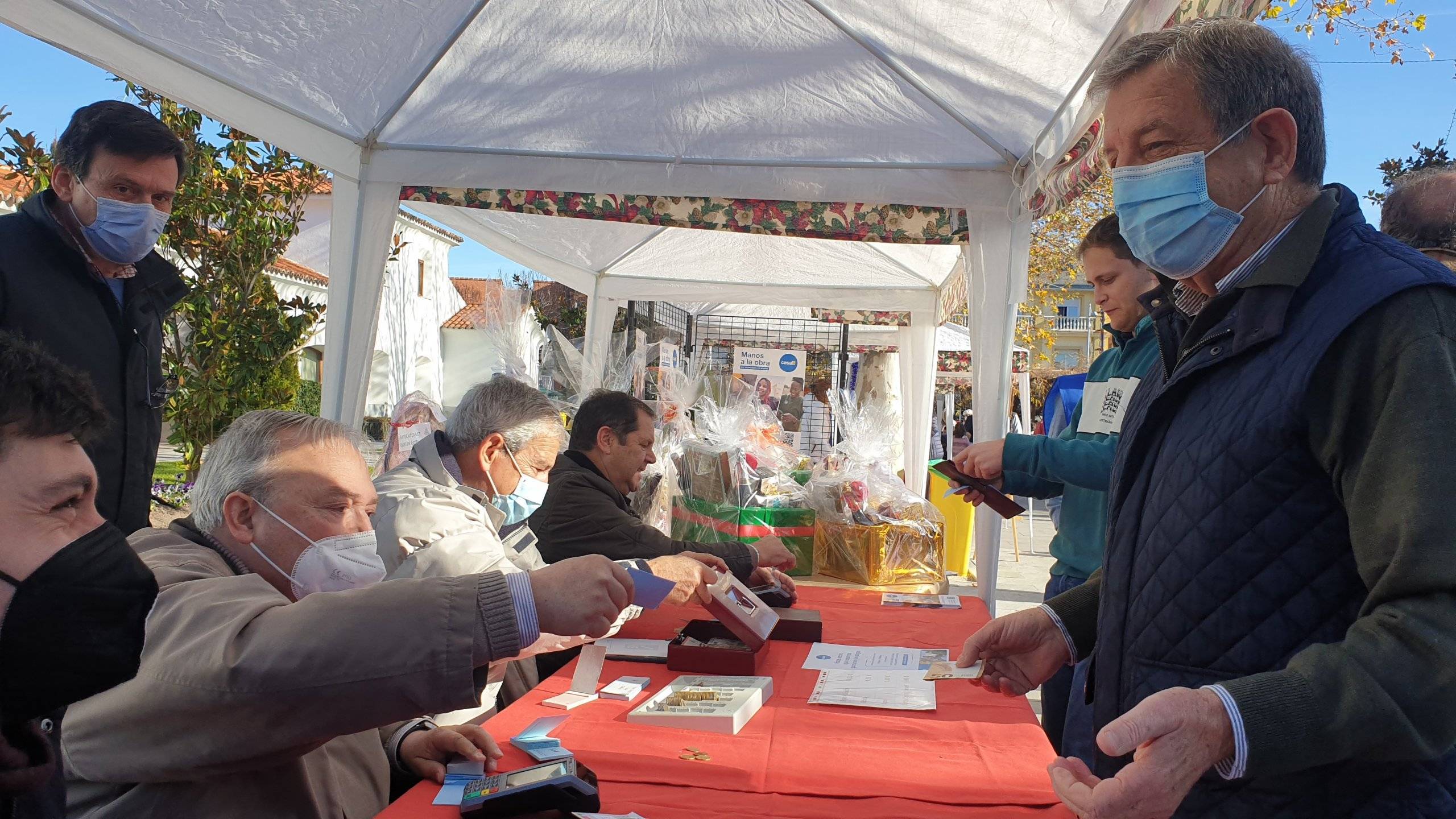 El alcalde, Luis Partida, en las XVII Migas Solidarias.