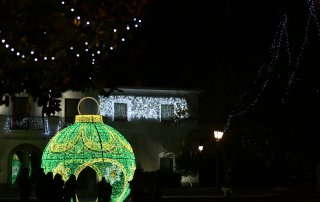 Bola de luz en la plaza de España.