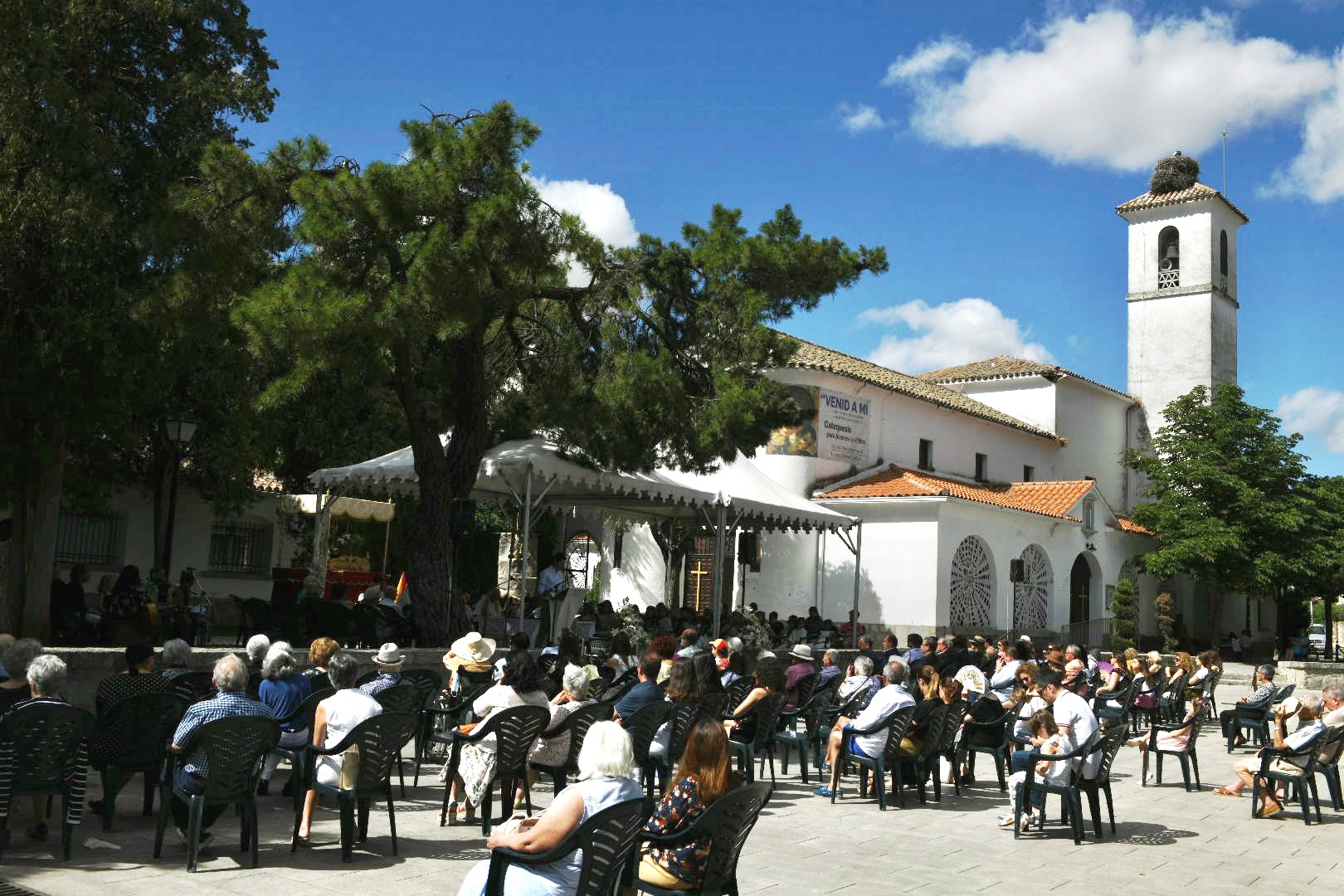 Imagen de la plaza de España durante la celebración del Corpus Christi.