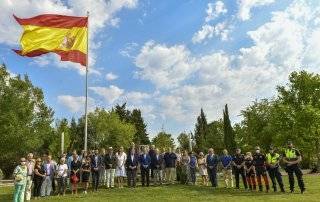 Minuto de silencio que ha tenido lugar en el homenaje al concejal de Ermua.