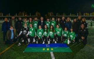 Foto de familia del conjunto sénior femenino del CD Villanueva de la Cañada.