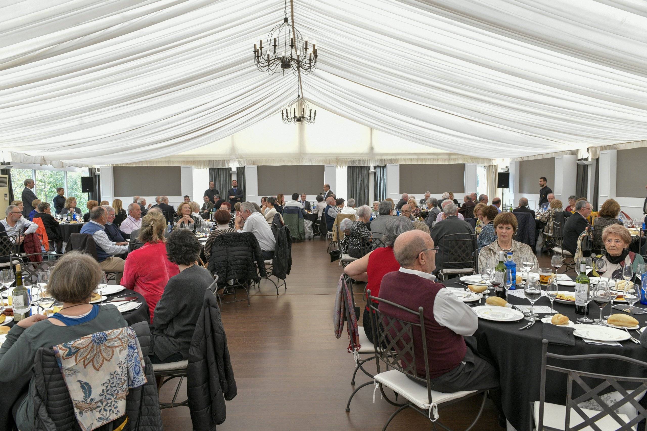 Imagen del salón donde se ha celebrado la tradicional comida.