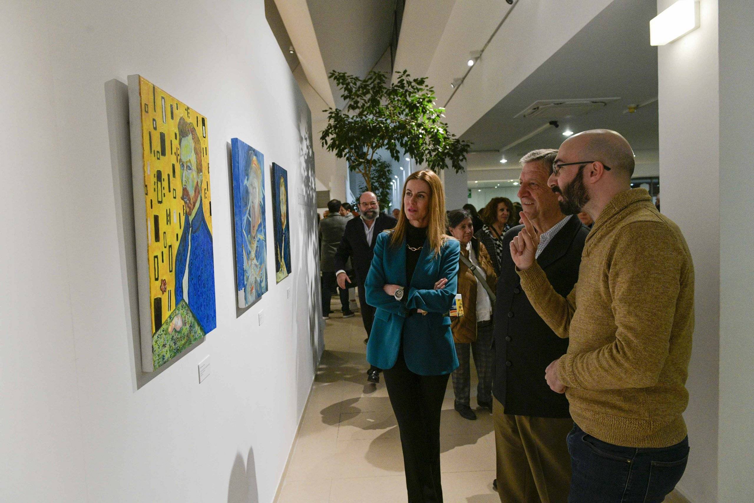 Imagen de la inauguración de la exposición.