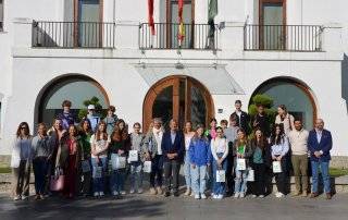 Foto de familia de la visita de estudiantes alemanes a Villanueva de la Cañada.