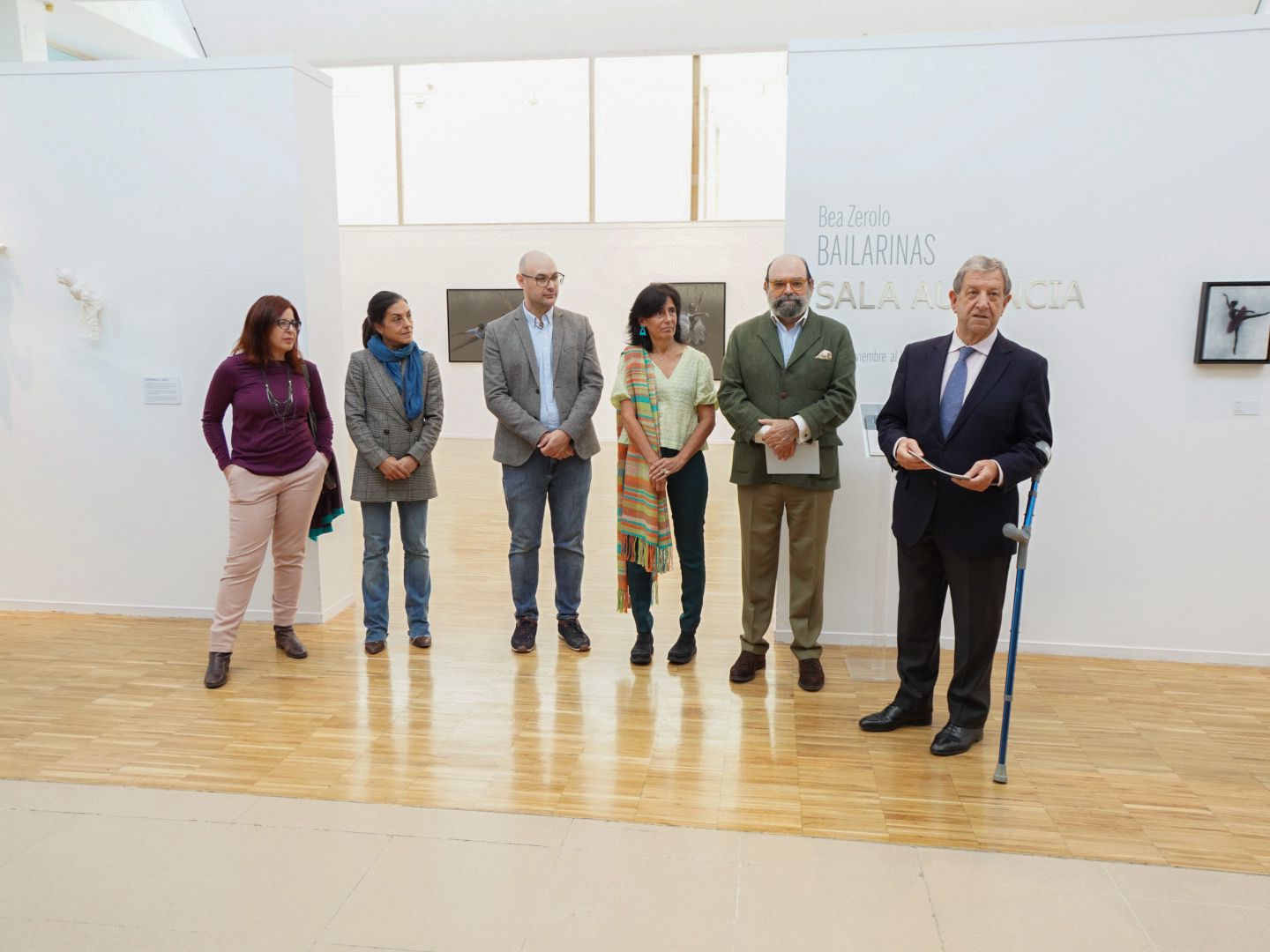 Autoridades en la inauguración de la exposición.