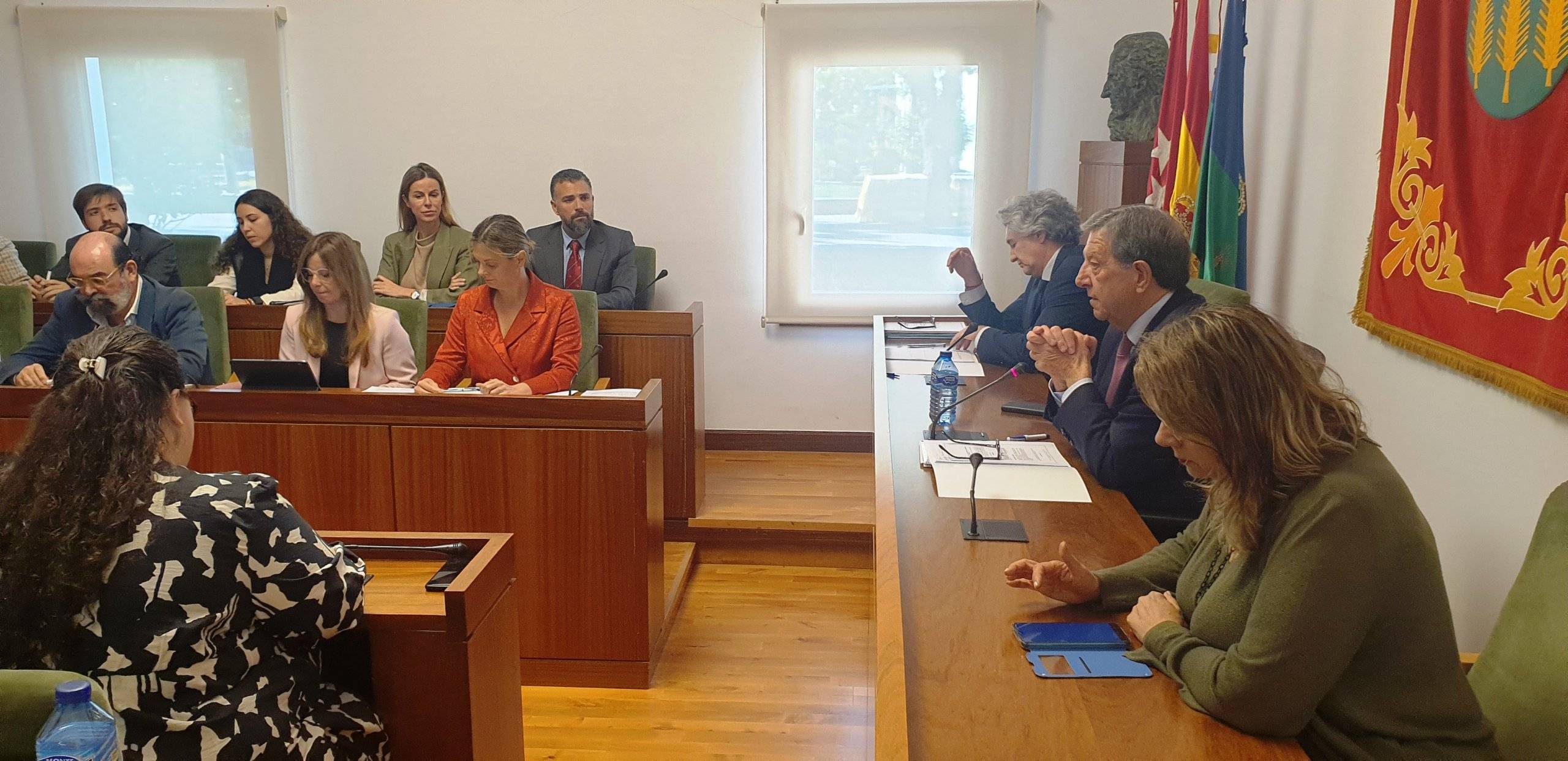 Imagen de la sesión en el Salón de Plenos.