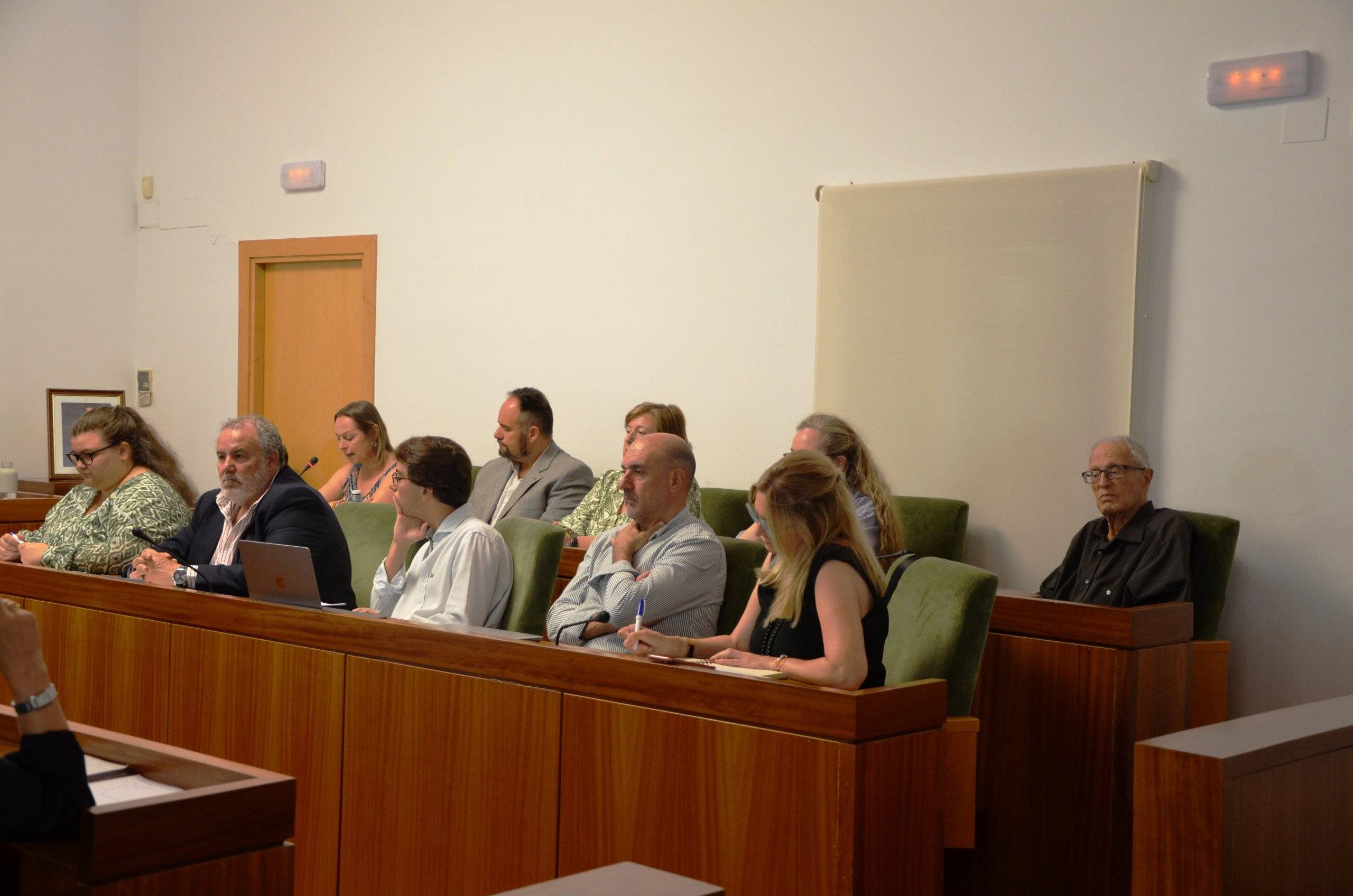 Concejales durante la sesión del Pleno.