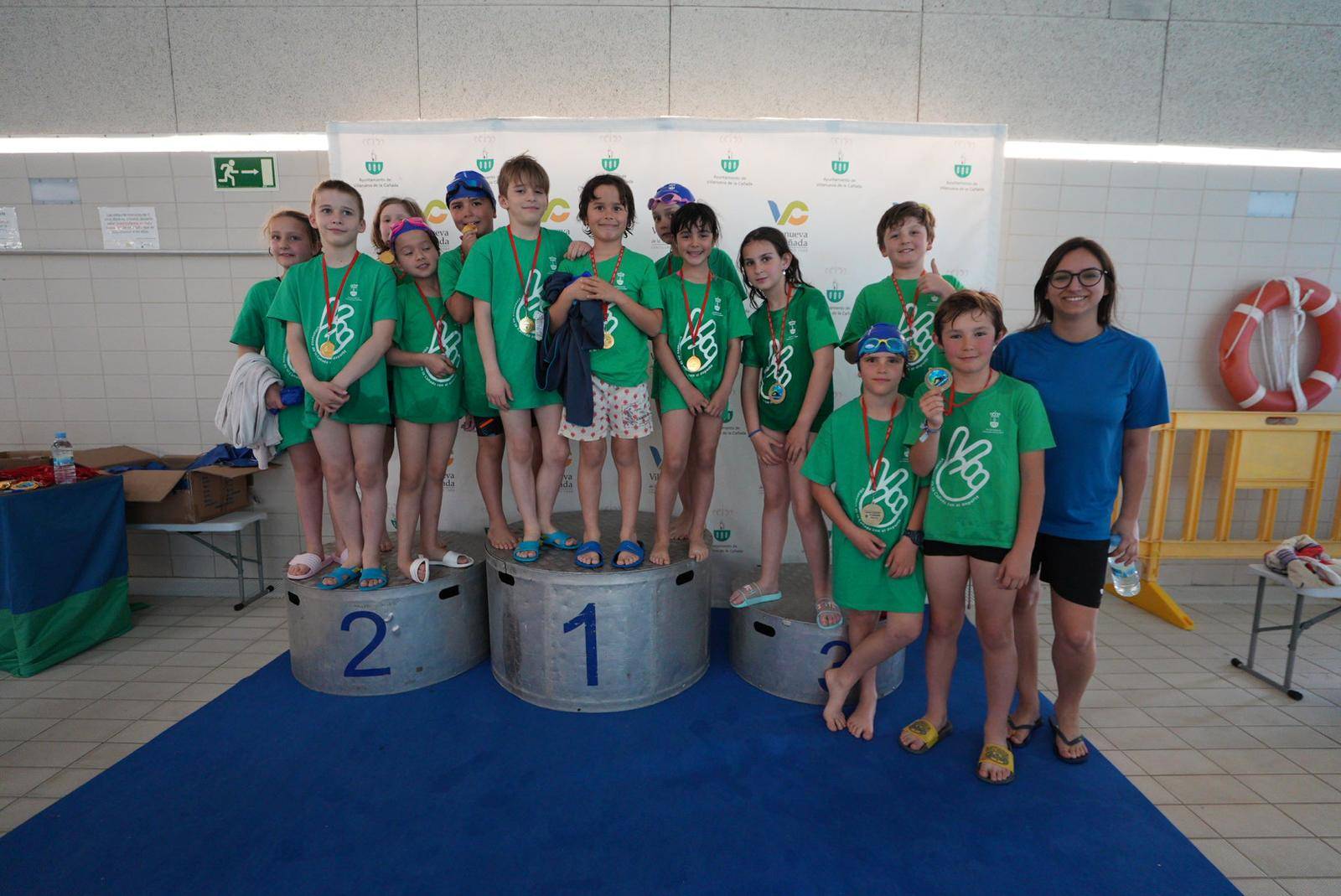 Foto de familia del podium de la Escuela Municipal.