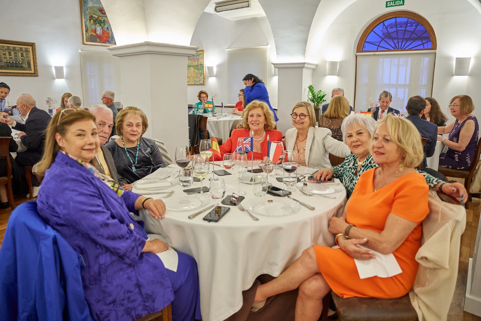 Asistentes de Villanueva de la Cañada y Royston a la cena.