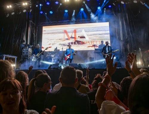 Miles de personas se dan cita en las fiestas patronales