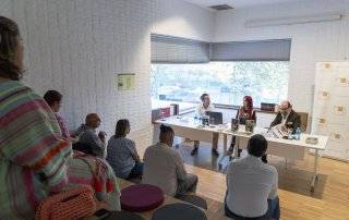 Presentación de los libros de Rosalía de Pedraza en el auditorio de la Biblioteca Municipal F. Lázaro Carreter.