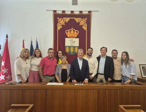 Entrega de recaudación de Fiestas Patronales a la asociación STOP-FA