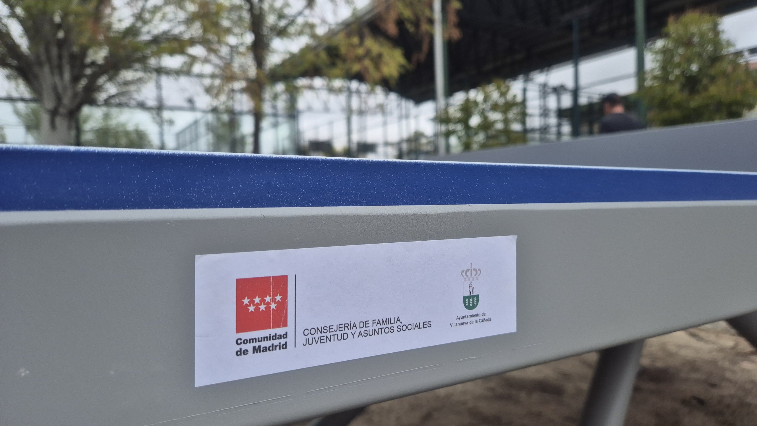 Imagen de una de las mesas de ping pong.