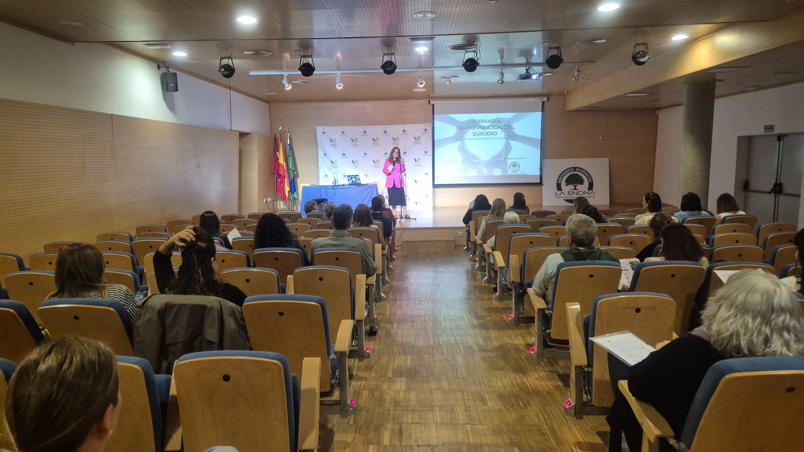 La educadora social, Paloma Saínz, durante su intervención en la jornada.