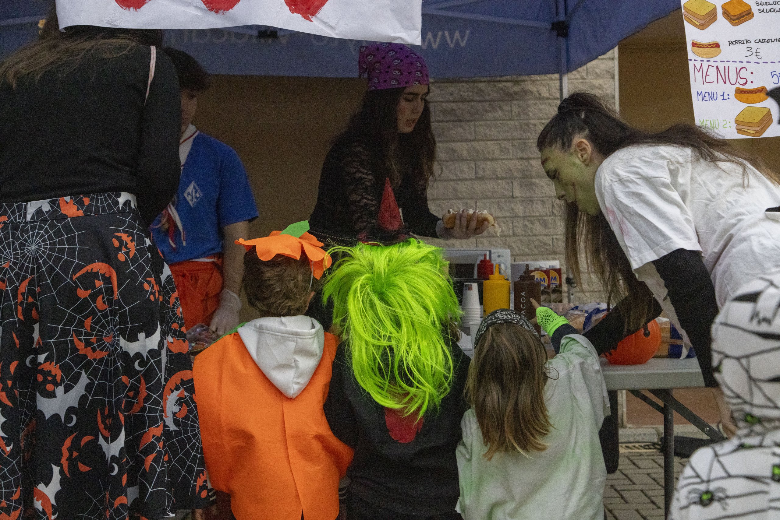 Imagen de la los más pequeños durante la celebración de Halloween.