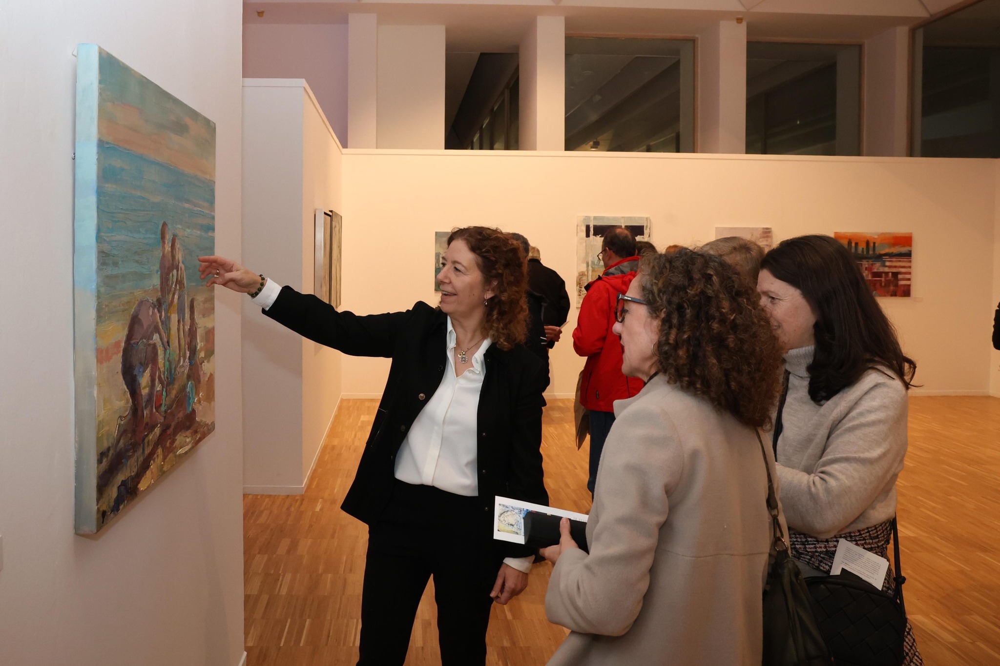 Imagen de la inauguración de exposiciones.