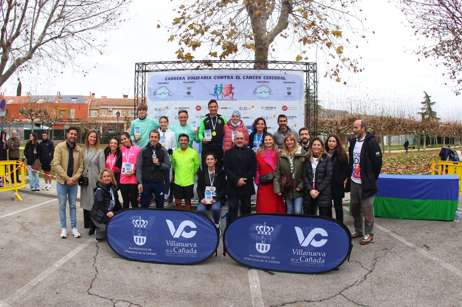Podio de las carreras de adultos.