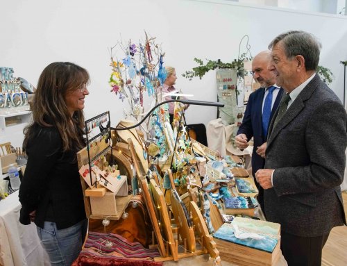 El Mercado Navideño de Villanueva de la Cañada abre sus puertas