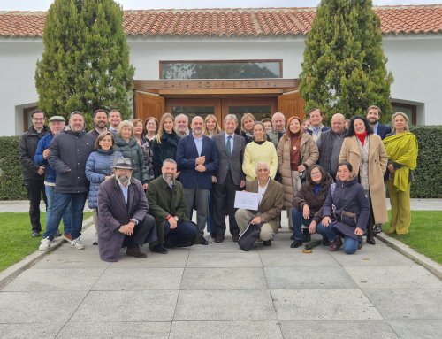 Entrega a Cáritas Diocesana de 6.380 euros y 83 kilos de comida