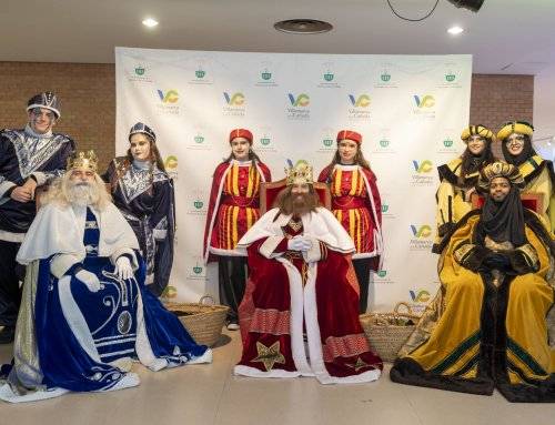 Los Reyes Magos visitan Villanueva de la Cañada