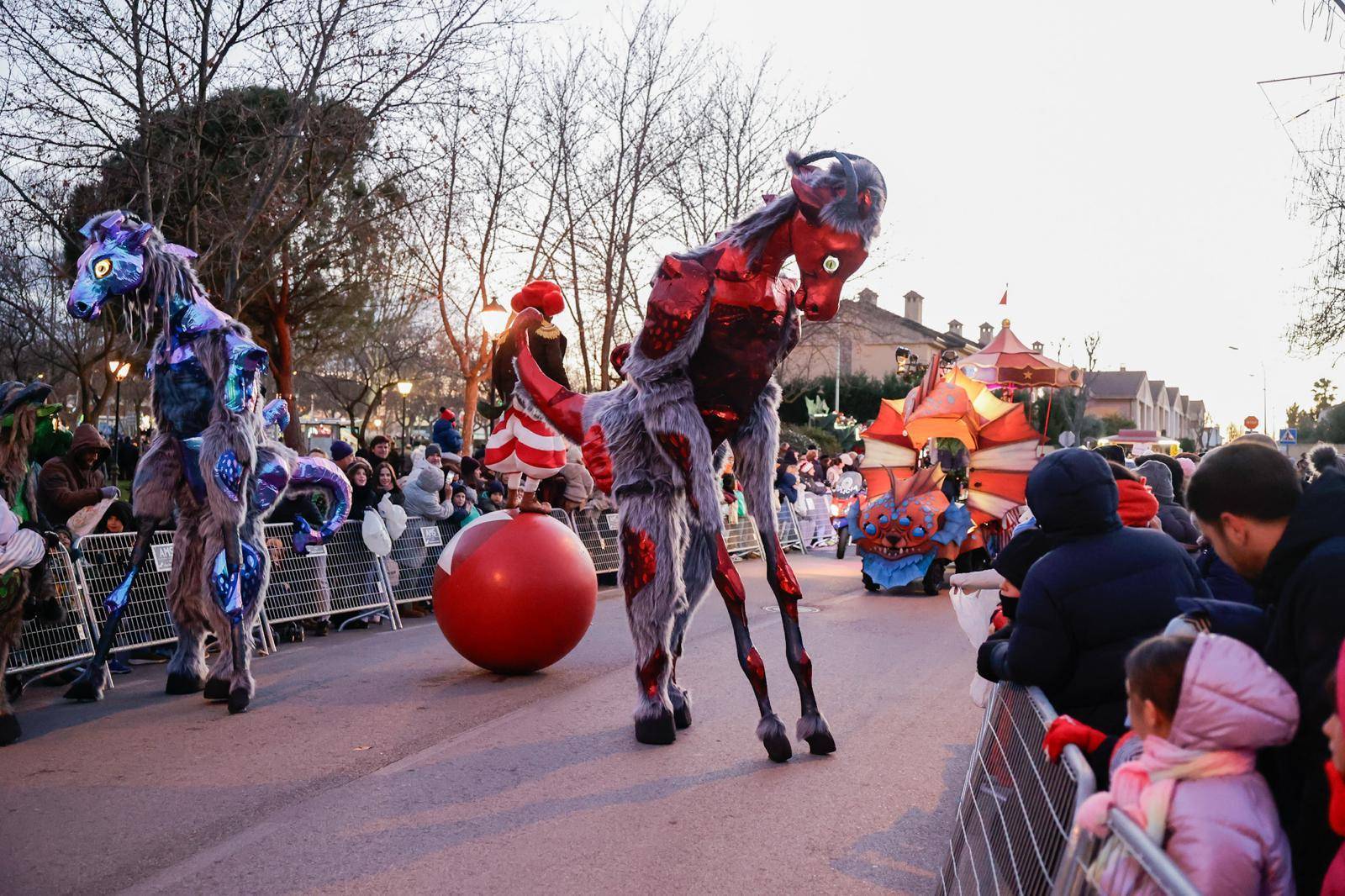 Dragones en la Cabalgata de Reyes 2026.