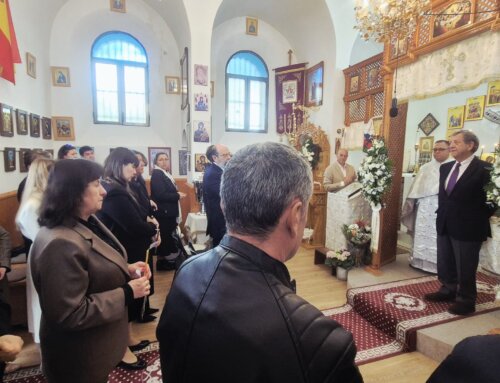 El alcalde traslada un mensaje de consuelo a la comunidad rumana en la celebración del fin de la Pascua