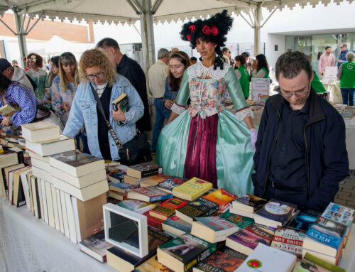 El Mercadillo Solidario de Libros recauda 1.347 euros a favor de la AECC