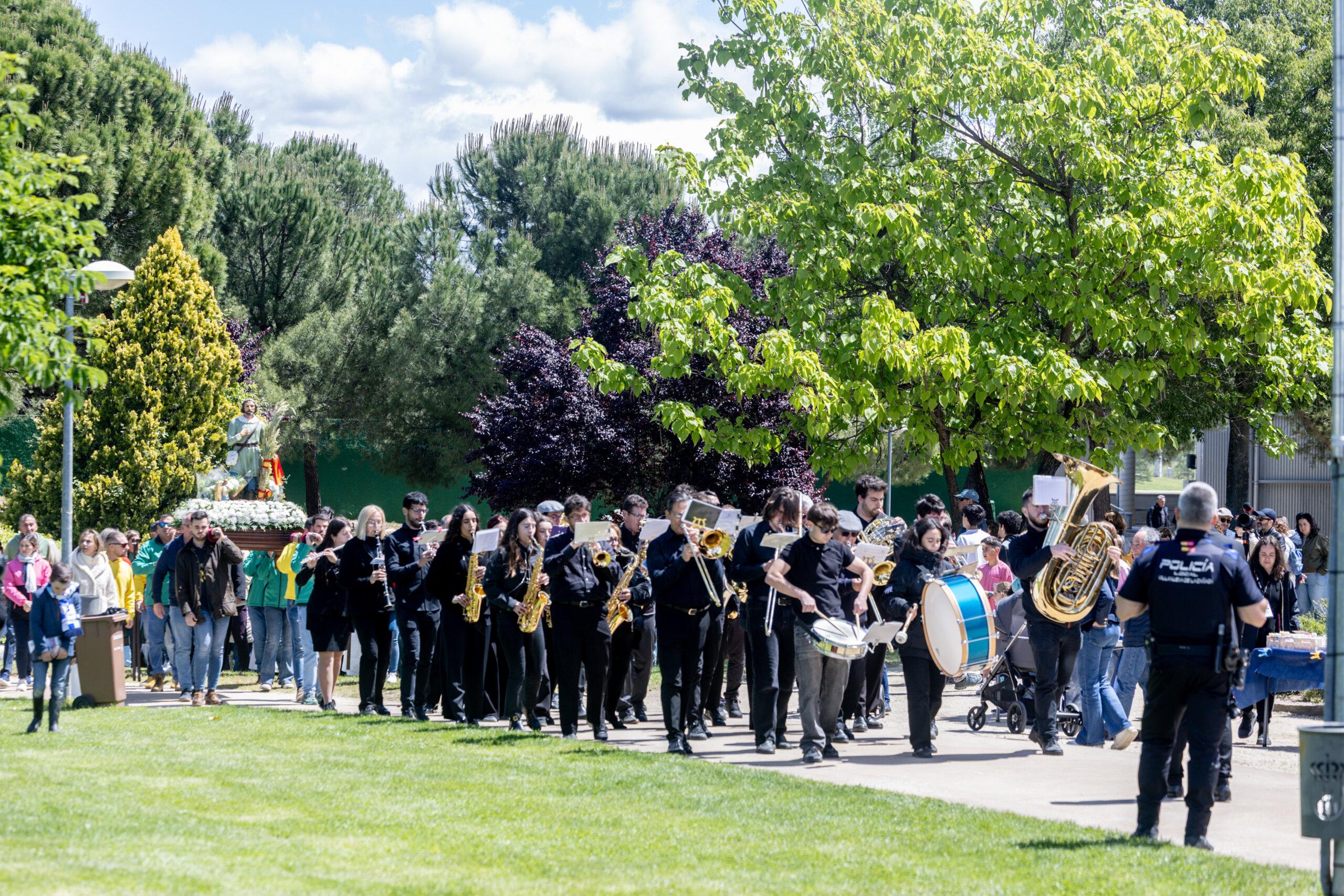 Banda de la EMMD, en San Isidro 2026.