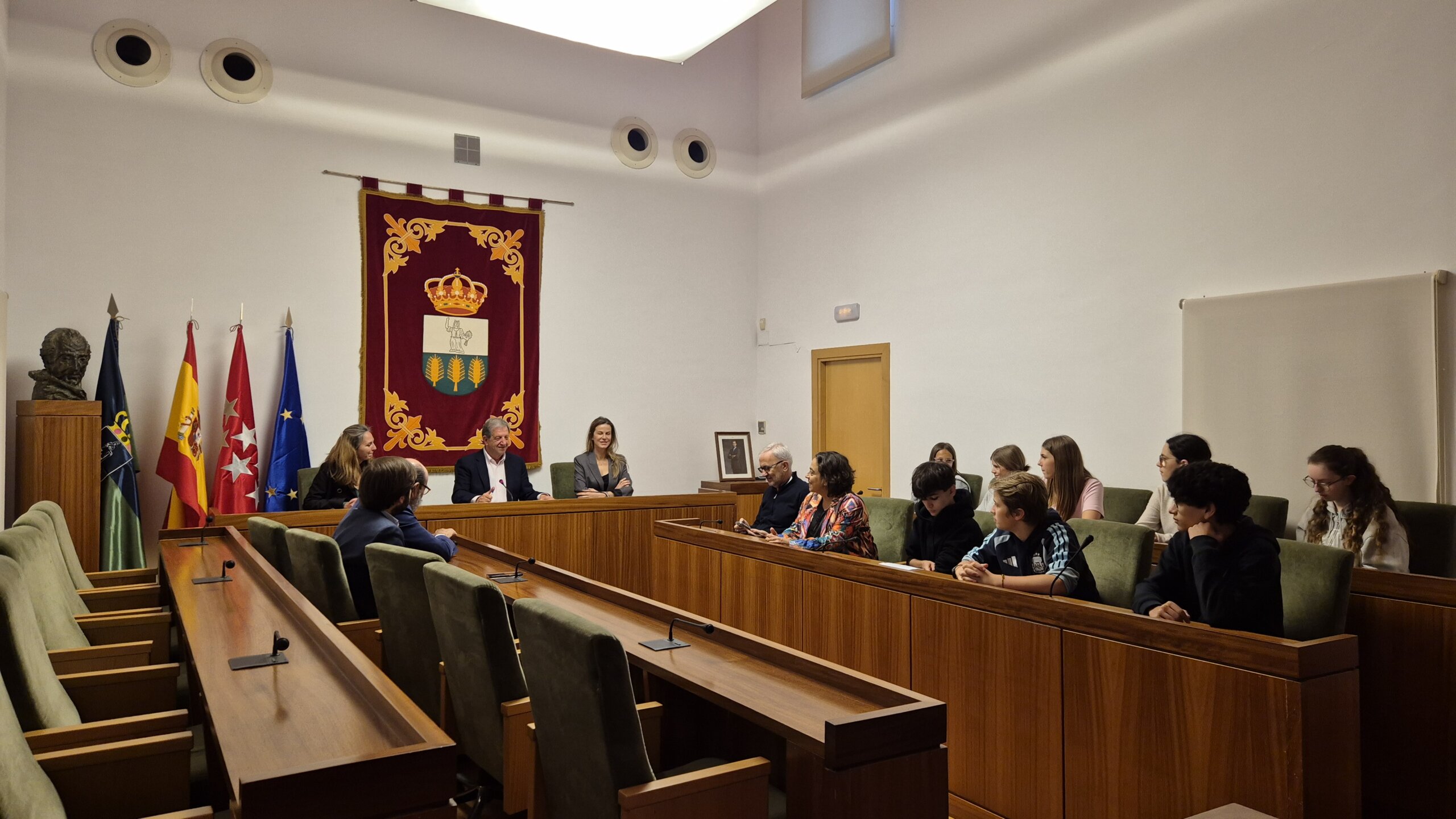 Recepción alumnos del programa de intercambio del IES Las Encinas.