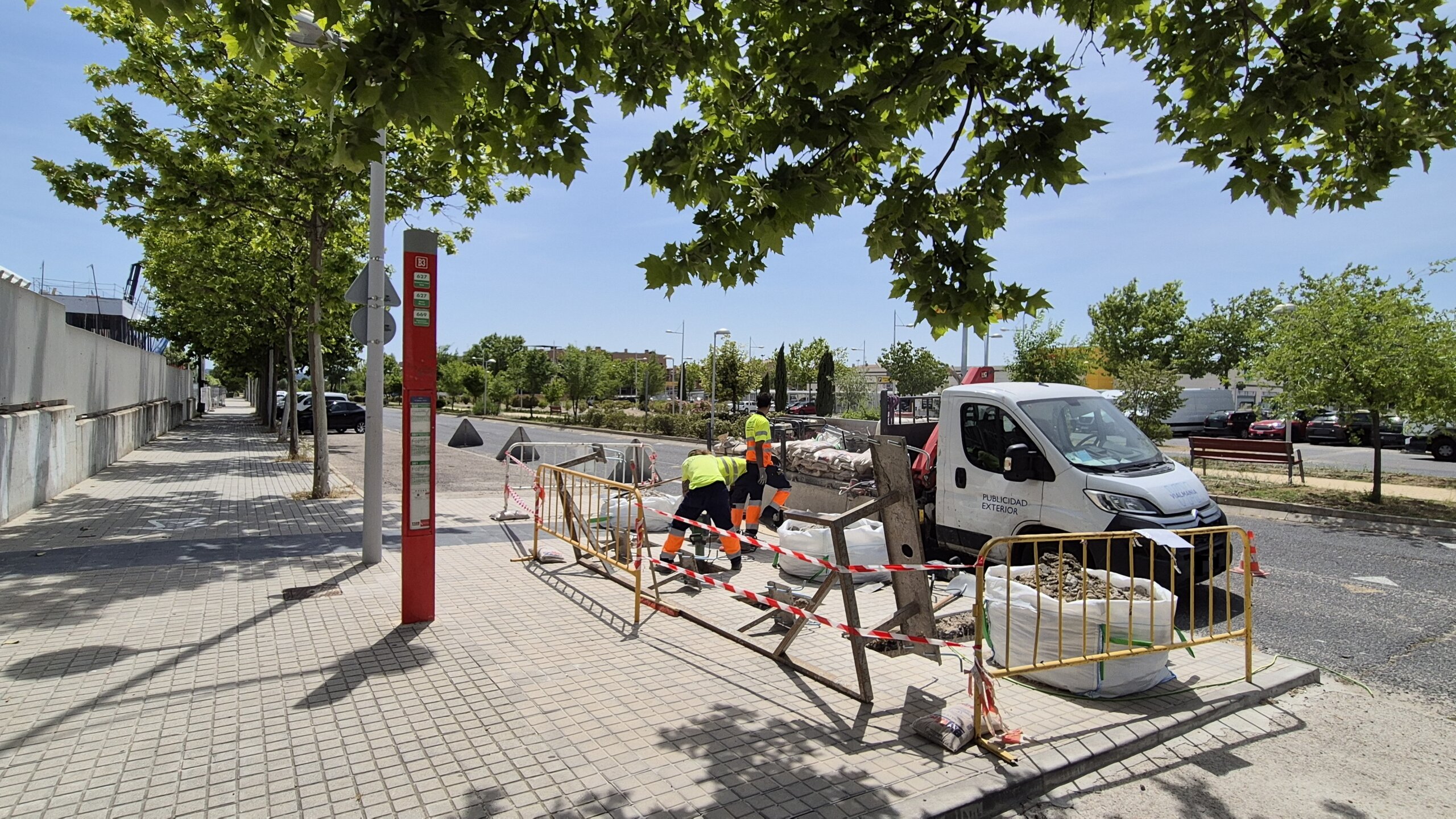Plan de renovación de las paradas y marquesinas de autobús.