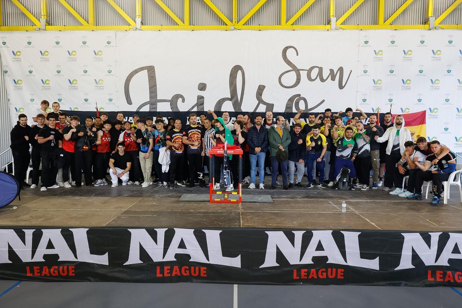 Foto de grupo del torneo.
