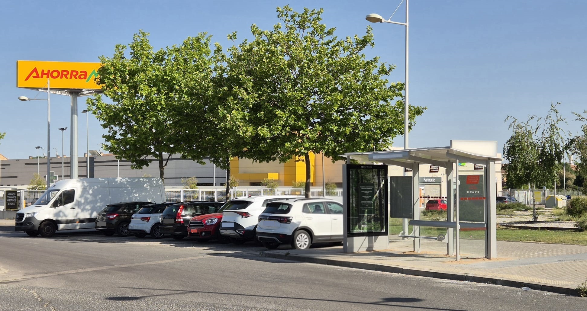 Plan de renovación de las paradas y marquesinas de autobús.