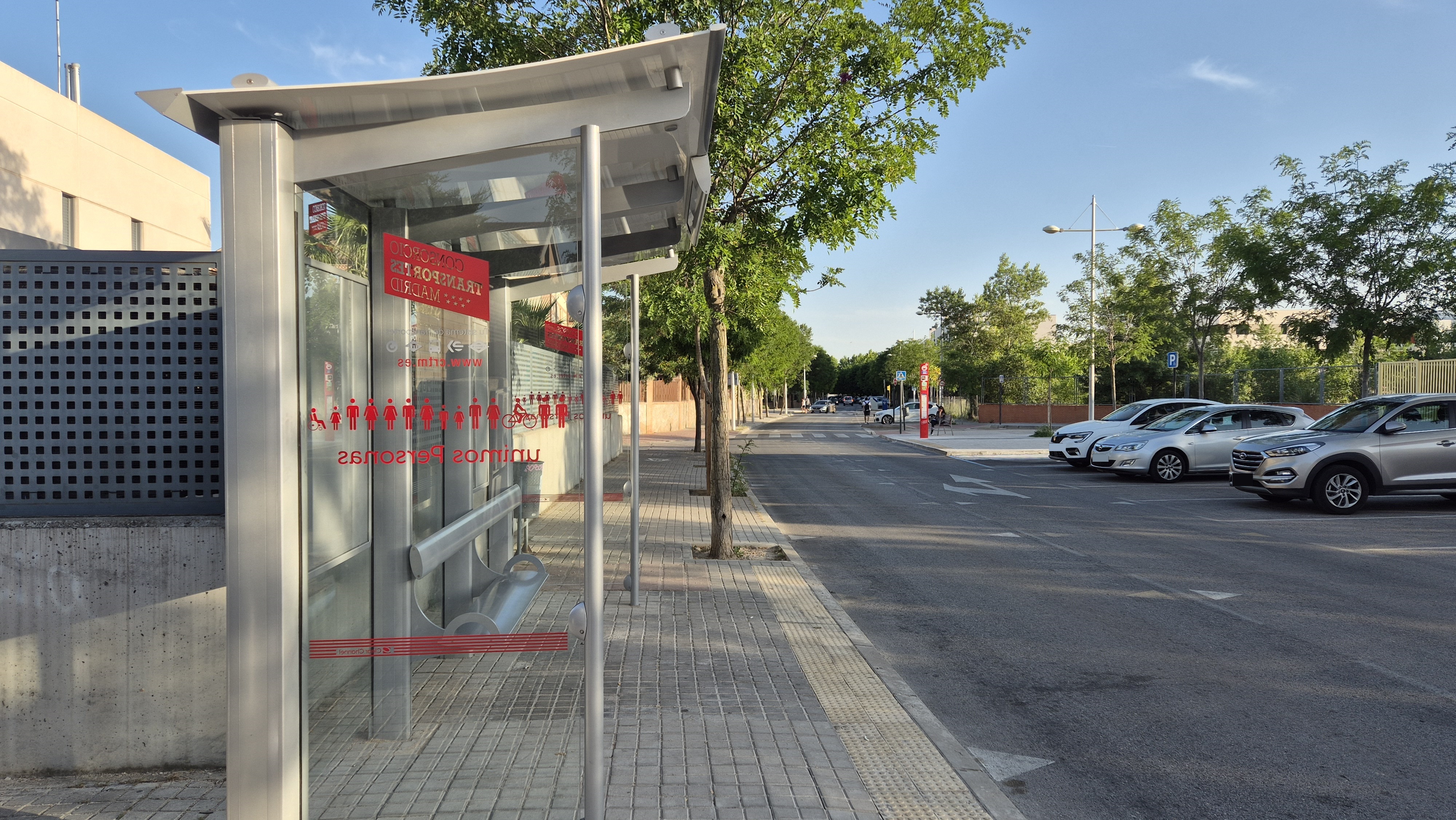 Plan de renovación de las paradas y marquesinas de autobús.