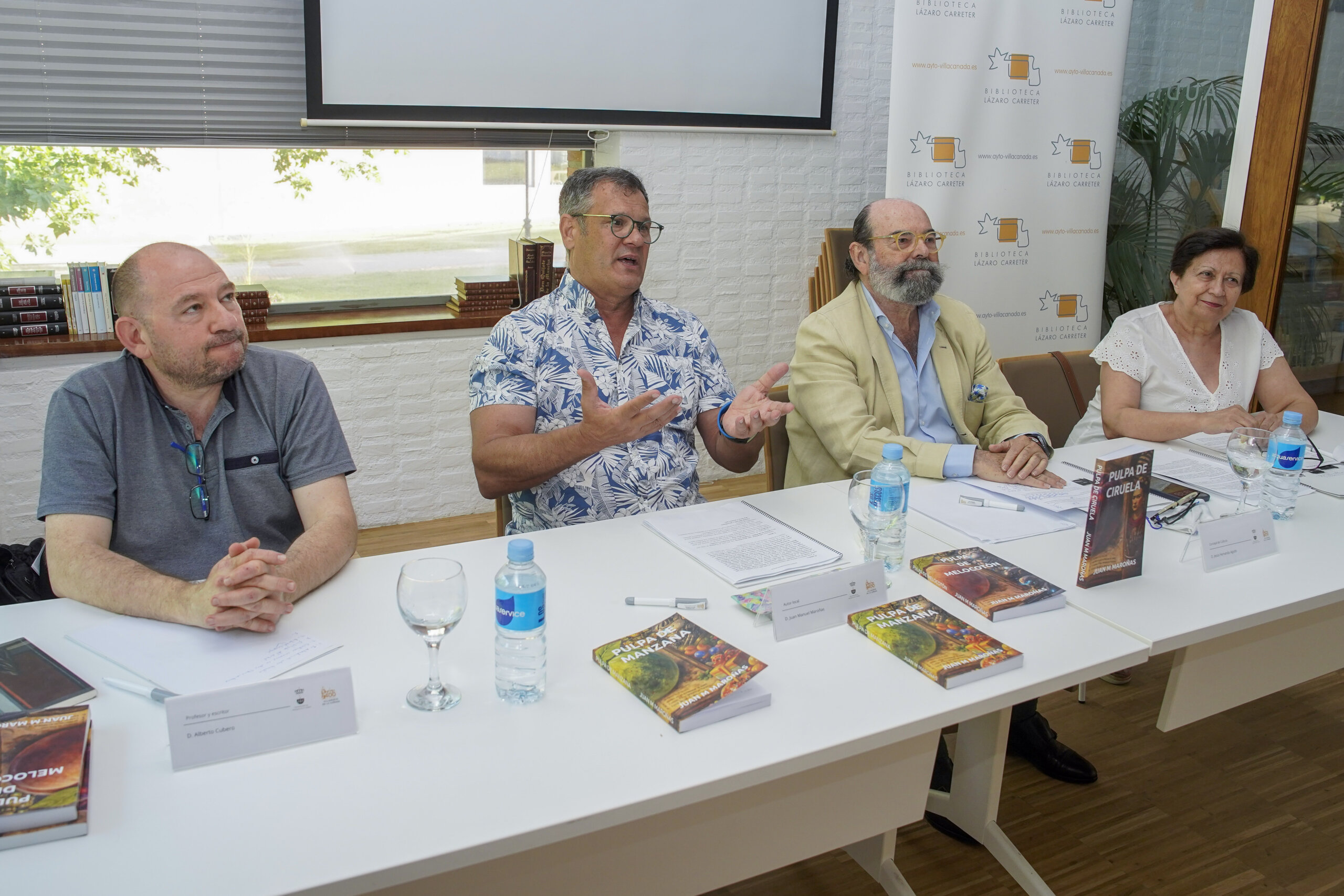 Presentación libro de Juan M. Maroñas en Villanueva de la Cañada, Madrid.