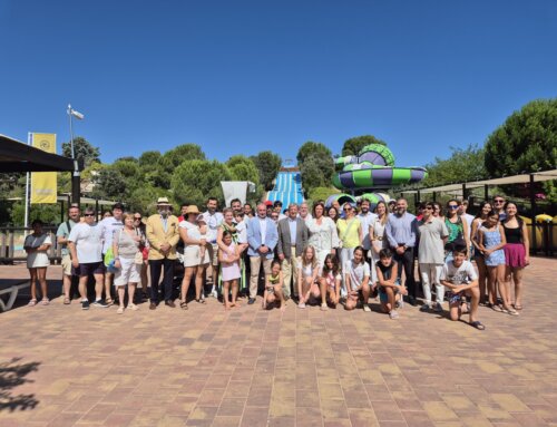 Visita al municipio de una delegación de la AVT