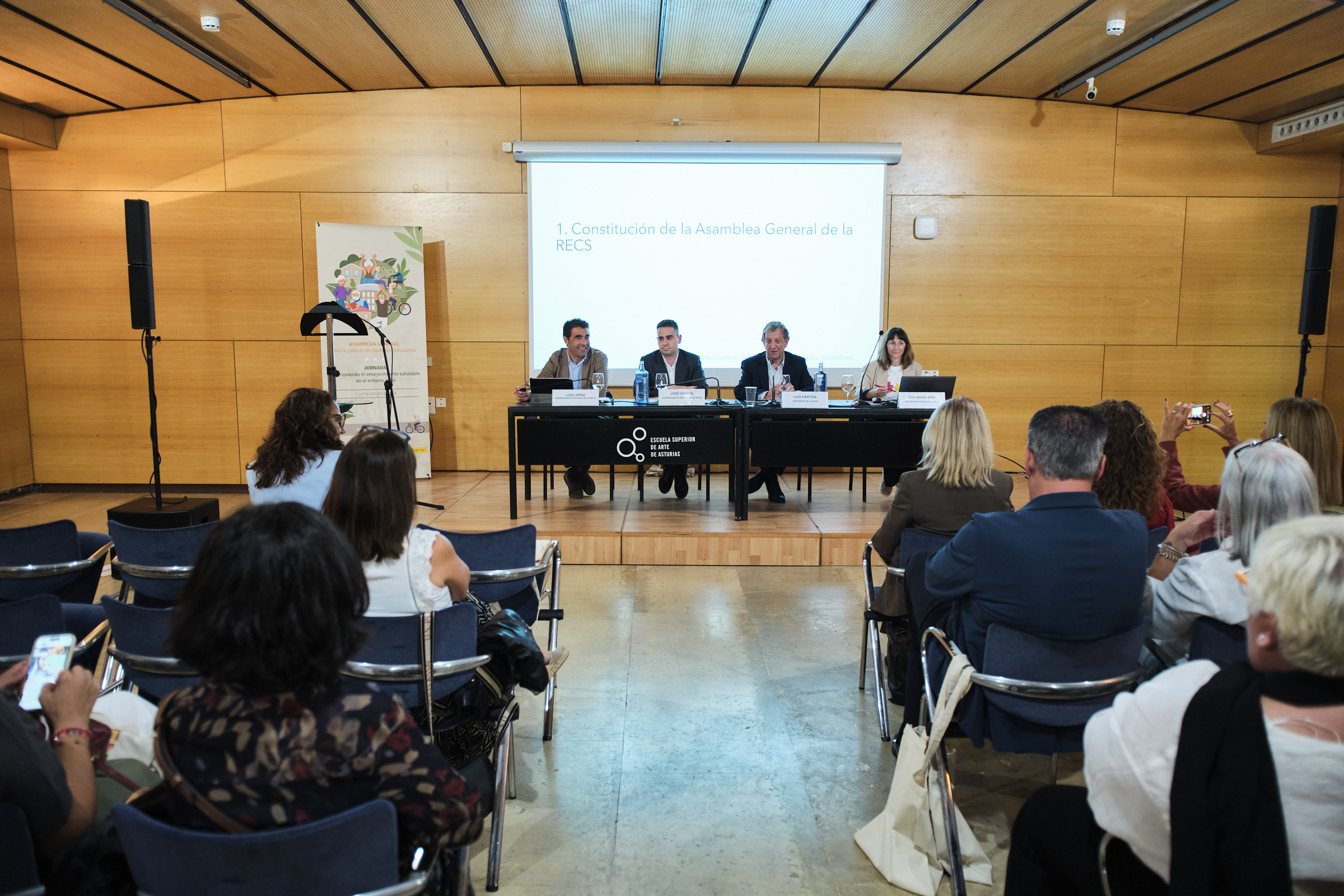 Asamblea de la RECS.
