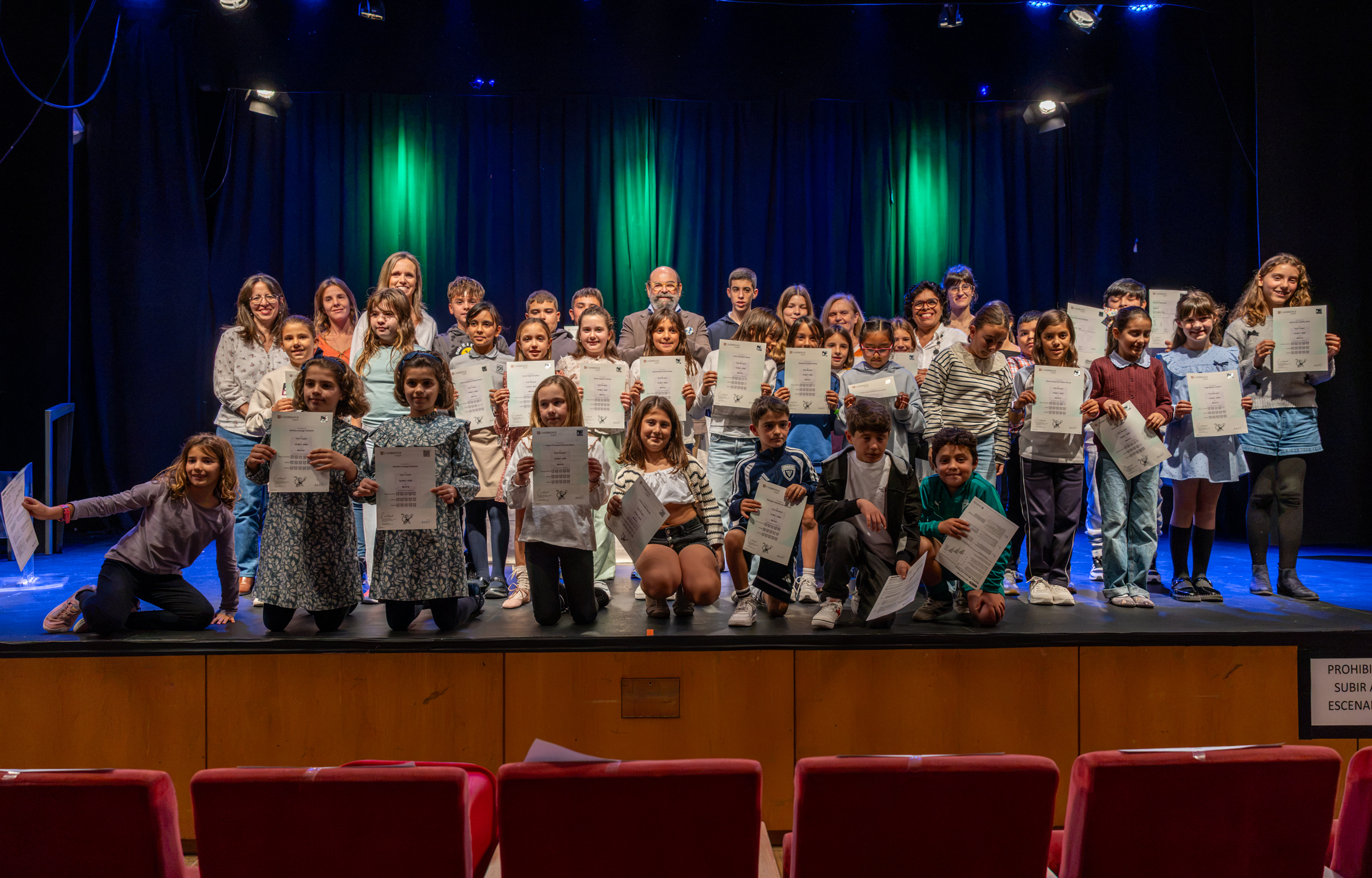 Acto de entrega de diplomas de la Escuela Municipal de Inglés.