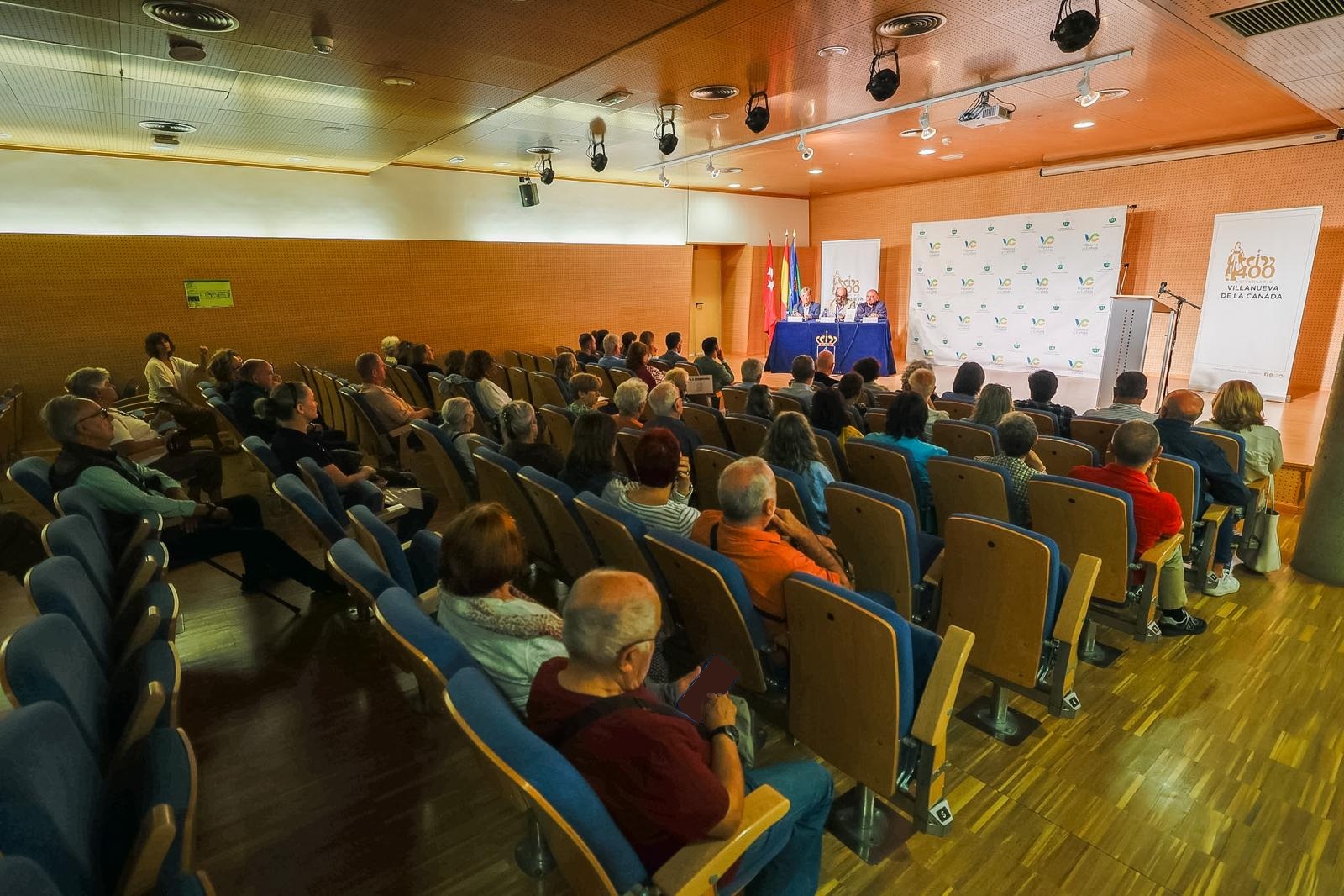 Acto de presentación del libro Trazando sendas.